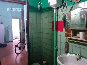 Casa 3 Ambientes Venta Villa Lynch A Refaccionar