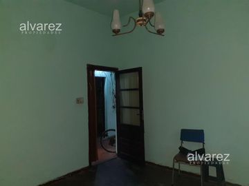 Casa 3 Ambientes Venta Villa Lynch A Refaccionar