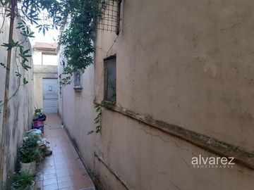 Casa 3 Ambientes Venta Villa Lynch A Refaccionar