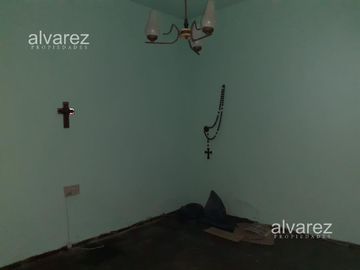 Casa 3 Ambientes Venta Villa Lynch A Refaccionar