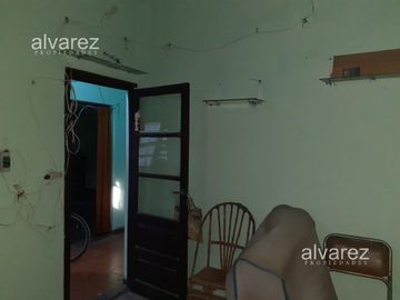 Casa 3 Ambientes Venta Villa Lynch A Refaccionar