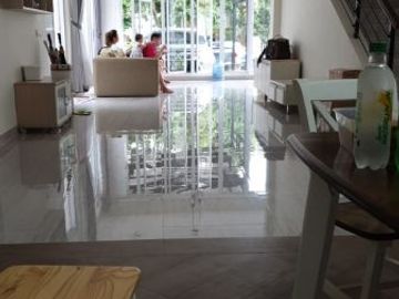 Rumah Mewah Fullfurnish 2 Lt Strategis BSD Serpong Tanggerang