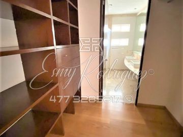 DEPARTAMENTO EN VENTA León,Gto; BLVD. CAMPESTRE, ALTUS, JUNTO A LA SALLE, 3 REC.