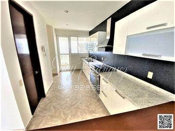 DEPARTAMENTO EN VENTA León,Gto; BLVD. CAMPESTRE, ALTUS, JUNTO A LA SALLE, 3 REC.