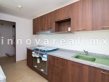 Sky View en Lago Esmeralda