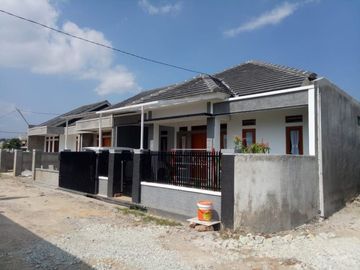 Hunian minimalis, design modern kualitas bangunan terbaik; Bandung
