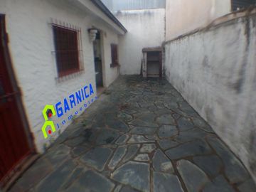 Gran Oportunidad dos casas en Zona Industrial
