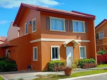 5 bedrooms house and lot - Ideal Family residence in Bacolod