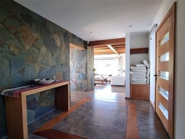 Casa en venta de 7 dorm. en Puerto Octay