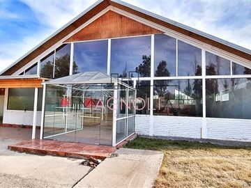 Local Comercial en Venta en Ramón Subercaseaux
