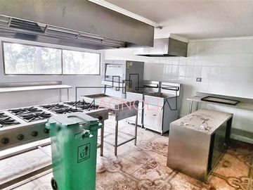 Local Comercial en Venta en Ramón Subercaseaux