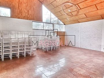 Local Comercial en Venta en Ramón Subercaseaux
