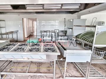Local Comercial en Venta en Ramón Subercaseaux