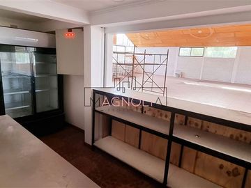 Local Comercial en Venta en Ramón Subercaseaux
