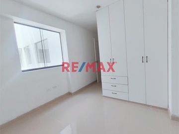 Descubre este hermoso departamento de 63 m² en el tercer piso de un edificio moderno en la Urb. Natasha Alta.

✨Características principales:

Habi