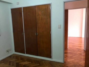 Departamento en Venta en Caballito 4 ambientes 2 baños 112 m2 + balcón, contrafrente – Rivadavia 6000