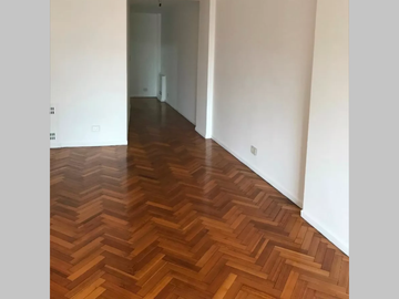 Departamento en Venta en Caballito 4 ambientes 2 baños 112 m2 + balcón, contrafrente – Rivadavia 6000