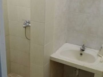 Rumah dijual dekat kampus Brawijaya di sukarno hatta Lowokwaru kota Malang.