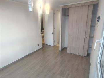 Departamento en arriendo de 2 dorm. en San Miguel