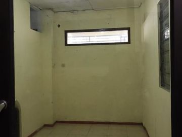 Rumah Usaha di SEMARANG KOTA. Dekat mall dan pusat kota