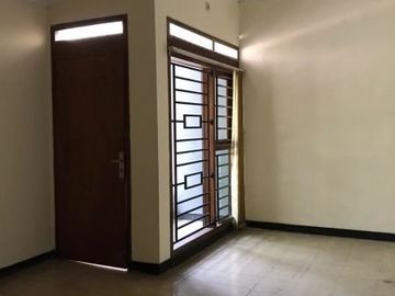 Rumah Usaha di SEMARANG KOTA. Dekat mall dan pusat kota