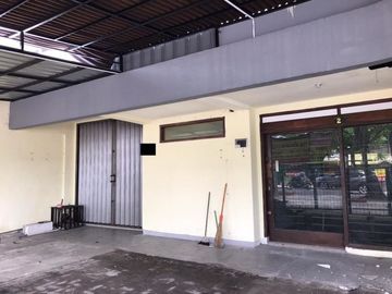 Rumah Usaha di SEMARANG KOTA. Dekat mall dan pusat kota