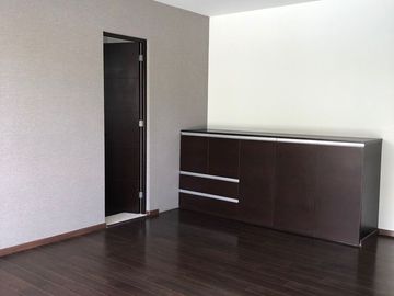 Residencia en venta en Cumbres del Lago, Juriquilla. Lago Saquila