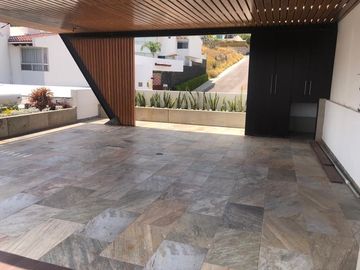 Residencia en venta en Cumbres del Lago, Juriquilla. Lago Saquila