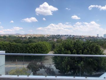 Residencia en venta en Cumbres del Lago, Juriquilla. Lago Saquila