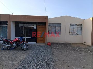🏡 ¡Tu hogar ideal en Valle Hermoso te espera! 🏡
 
En venta hermosa casa de un piso en la exclusiva urbanización Valle Hermoso, Chiclayo.  Con 98.27