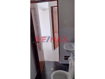 🏡 ¡Tu hogar ideal en Valle Hermoso te espera! 🏡
 
En venta hermosa casa de un piso en la exclusiva urbanización Valle Hermoso, Chiclayo.  Con 98.27