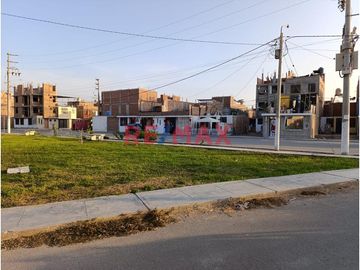 🏡 ¡Tu hogar ideal en Valle Hermoso te espera! 🏡
 
En venta hermosa casa de un piso en la exclusiva urbanización Valle Hermoso, Chiclayo.  Con 98.27