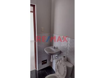 🏡 ¡Tu hogar ideal en Valle Hermoso te espera! 🏡
 
En venta hermosa casa de un piso en la exclusiva urbanización Valle Hermoso, Chiclayo.  Con 98.27