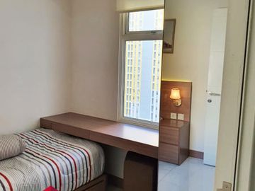 Disewa Apartemen Springlake 2BR Furnish Bintang 5
