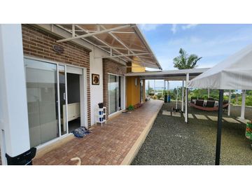 Se vende finca en vía Armenia, entrada 10.