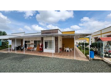 Se vende finca en vía Armenia, entrada 10.