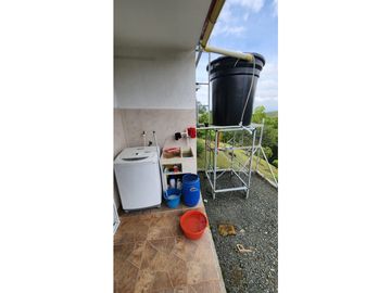 Se vende finca en vía Armenia, entrada 10.