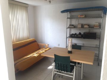 AMPLIA CASA COND. Cerca Walmart Paraiso, 4 recs. Vig., jard., alb $1,750,000.00