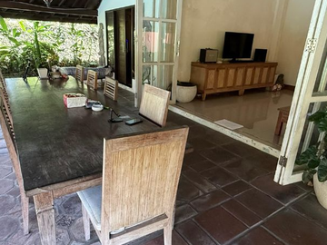 VILLA DI SABA HANYA 5 MENIT KE PANTAI SABA