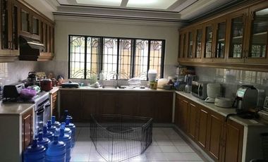 Sale: 5 Bedroom House in Ayala Alabang Village Muntinlupa