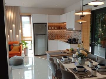RUMAH HOEK GADING SERPONG HARGA MURAH BARONI DEKAT TOL HARGA DISKON