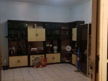 Dijual Rumah SHM 1,5 Lantai di Jl. Tenggilis Mejoyo, Surabaya