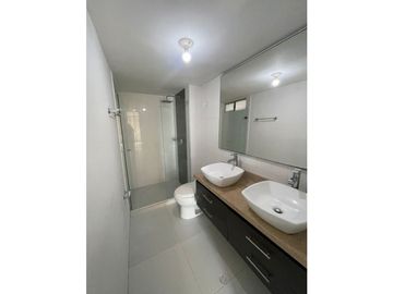SE VENDE AMPLIO APARTAMENTO EN VILLA CAMPESTRE