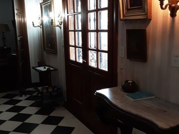 SAN ISIDRO LIBERTADOR AL RIO- CHALET EUROPEO- 6 AMBIENTES
