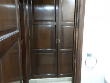SAN ISIDRO LIBERTADOR AL RIO- CHALET EUROPEO- 6 AMBIENTES