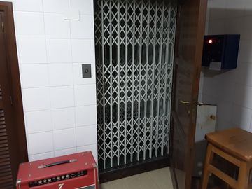 SAN ISIDRO LIBERTADOR AL RIO- CHALET EUROPEO- 6 AMBIENTES