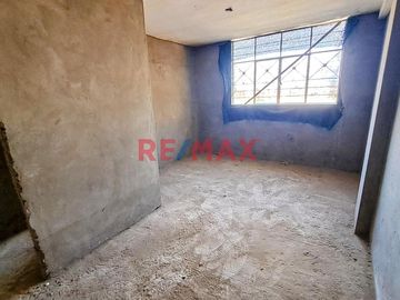 🏡 ¡Oportunidad única en Lambayeque! 🌟

Descubre tu nuevo hogar en el corazón del Pueblo Joven San Martín. Esta amplia casa de 5 años de antigüedad e