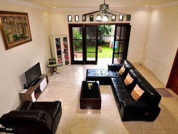 Rumah Super Keren Kondisi Terawat di Rajawali bintaro Sektor 9|LR-7743