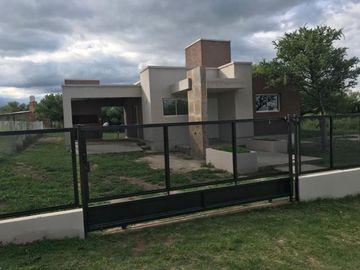 Villa Camiares, Paraje Pozo del Tala, Alta Gracia hermosa casa a estrenar