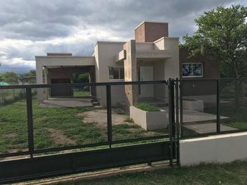 Villa Camiares, Paraje Pozo del Tala, Alta Gracia hermosa casa a estrenar